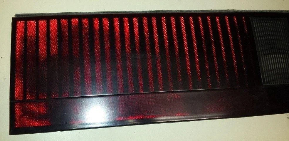 Trunk Reflector LH for Cougar XR7 (1991)